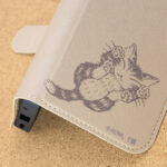 猫のダヤン / 衝撃吸収 マグネットベルト シンプル 手帳型レザーケース